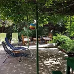 Shangri-la Milna (Hvar)
