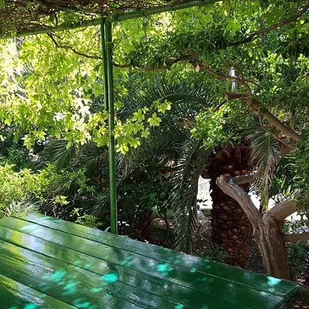 Shangri-la Holiday home
